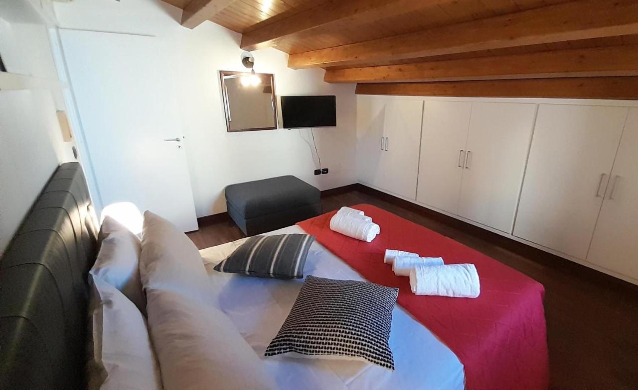 Terrace With View Attic In Old Town Ballarhome باليرمو المظهر الخارجي الصورة