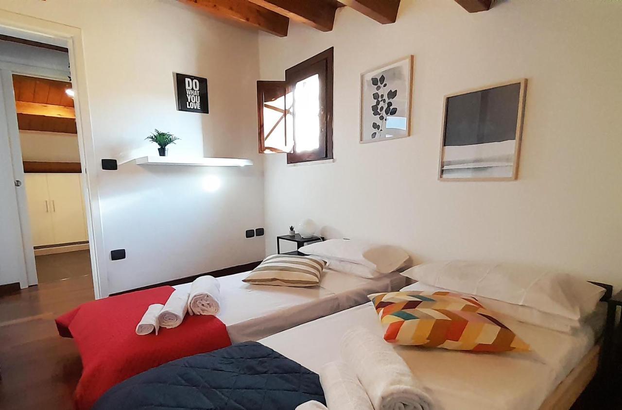 Terrace With View Attic In Old Town Ballarhome باليرمو المظهر الخارجي الصورة